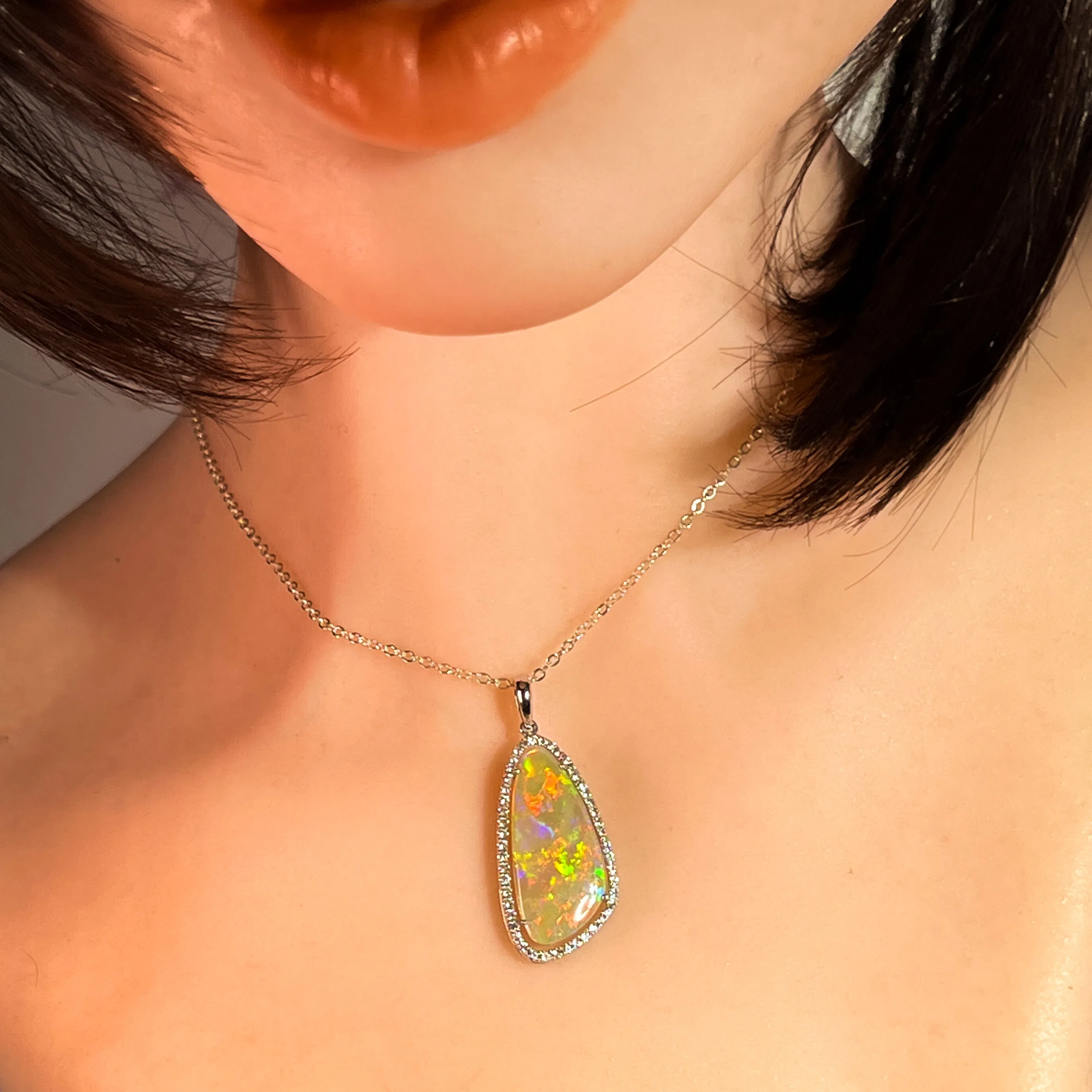14kt White Gold Crystal Opal 5.22ct and White Sapphire 0.35ct