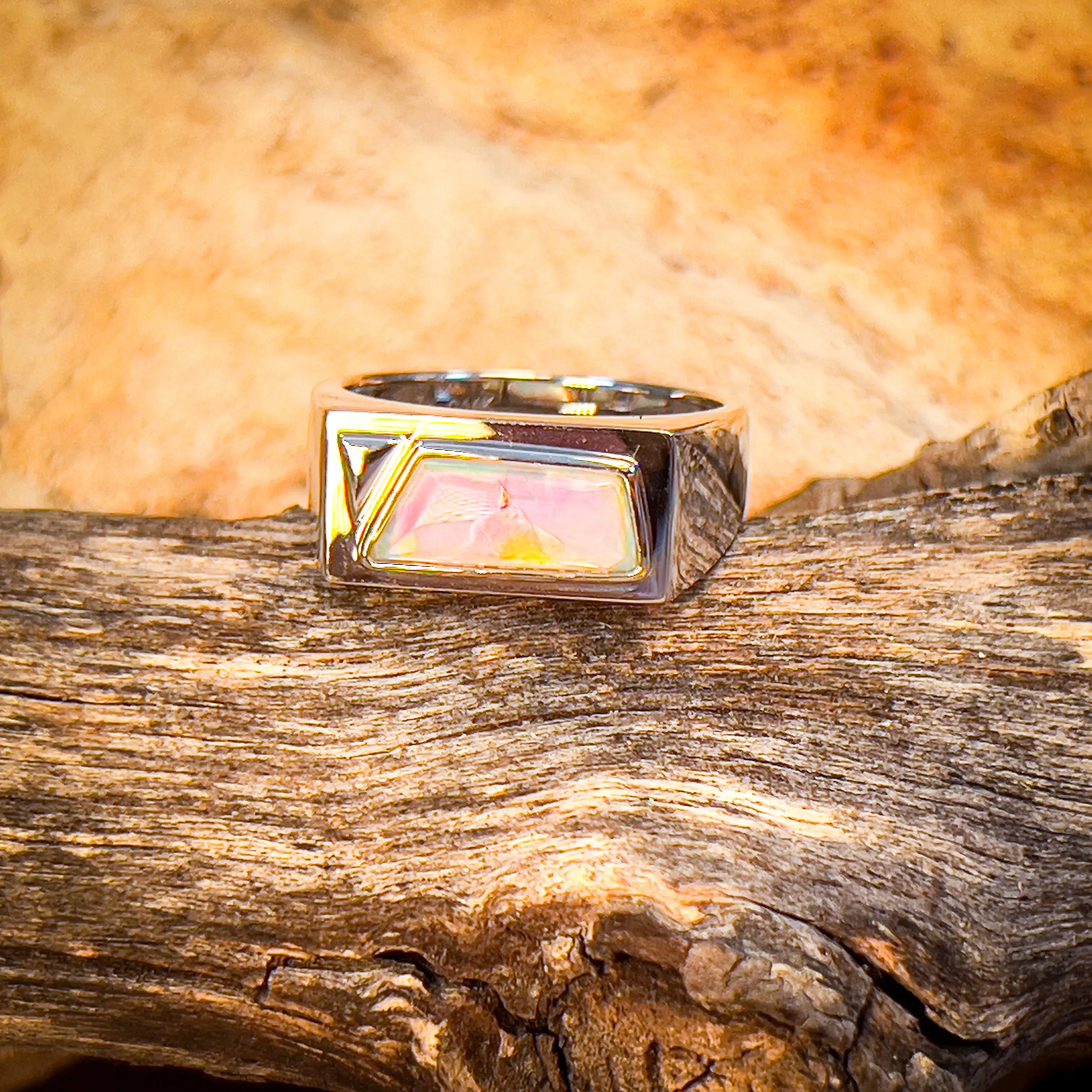 14kt White Gold Crystal Opal ring