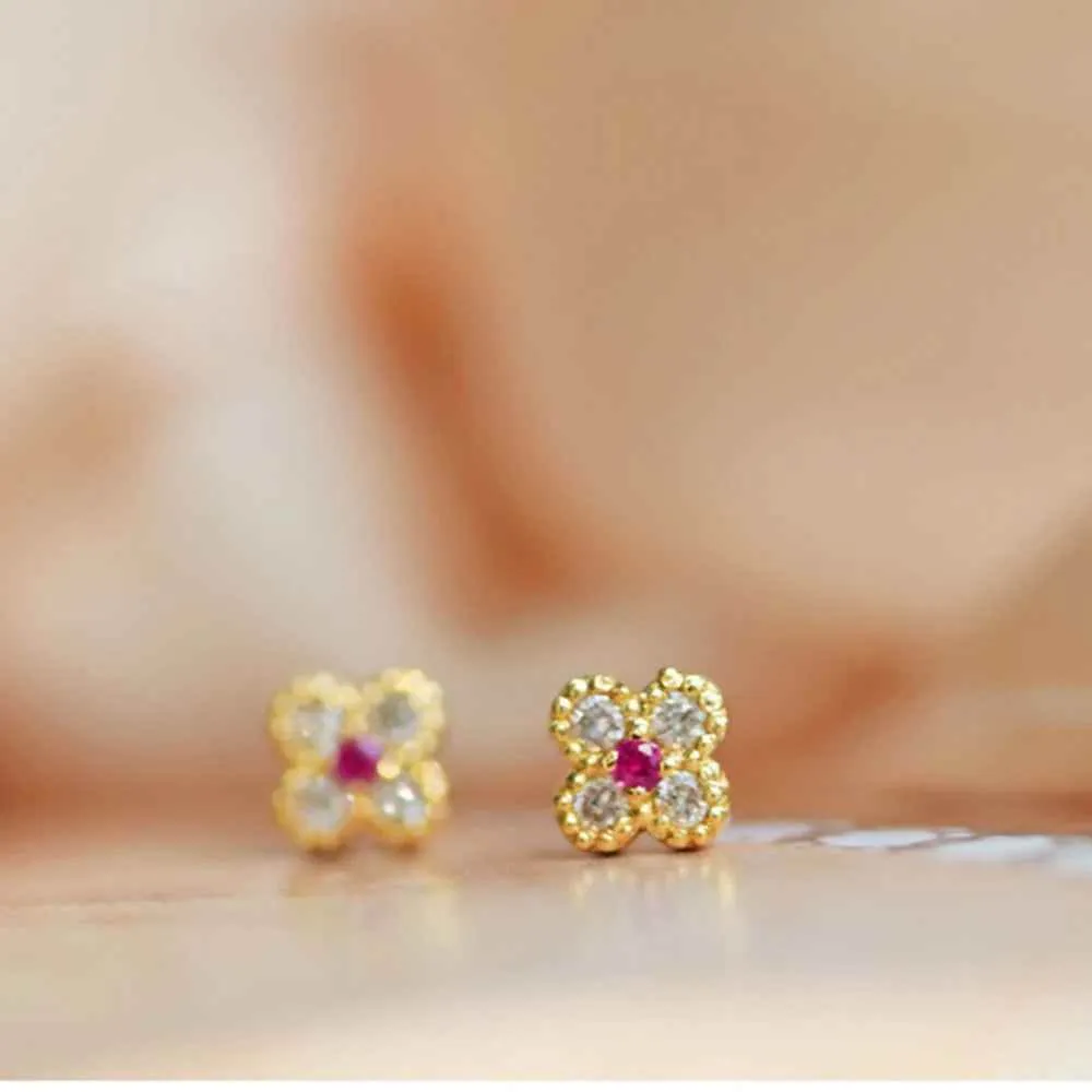 925 Sterling Silver Stud Earrings Charm Jewelry - Mini Cute Flower - Xm333