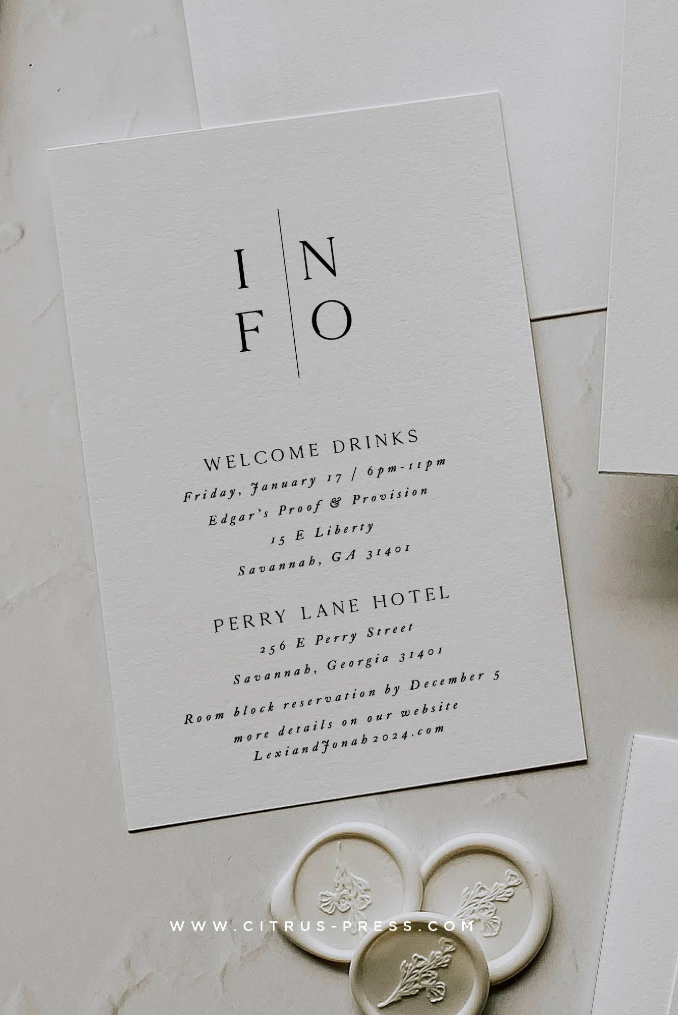 Black and White Enclosure Card | Lexi