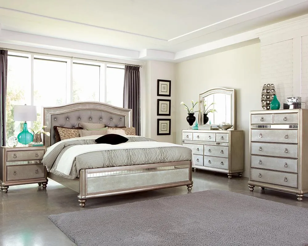 Bling Game Metallic Platinum Queen 4-Piece Bedroom Set