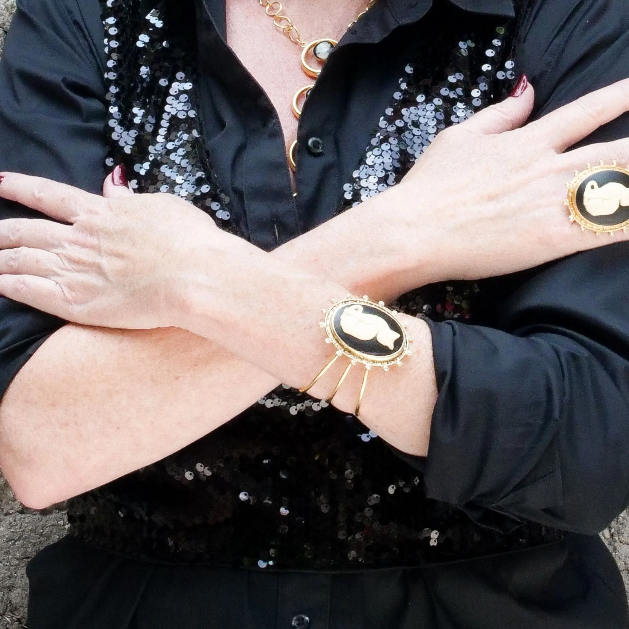 Cat Cameo Cuff