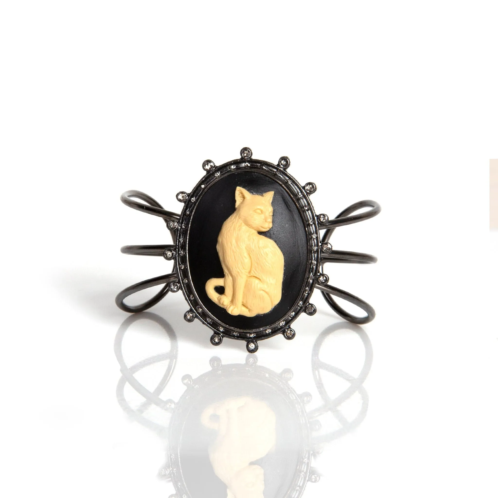Cat Cameo Cuff
