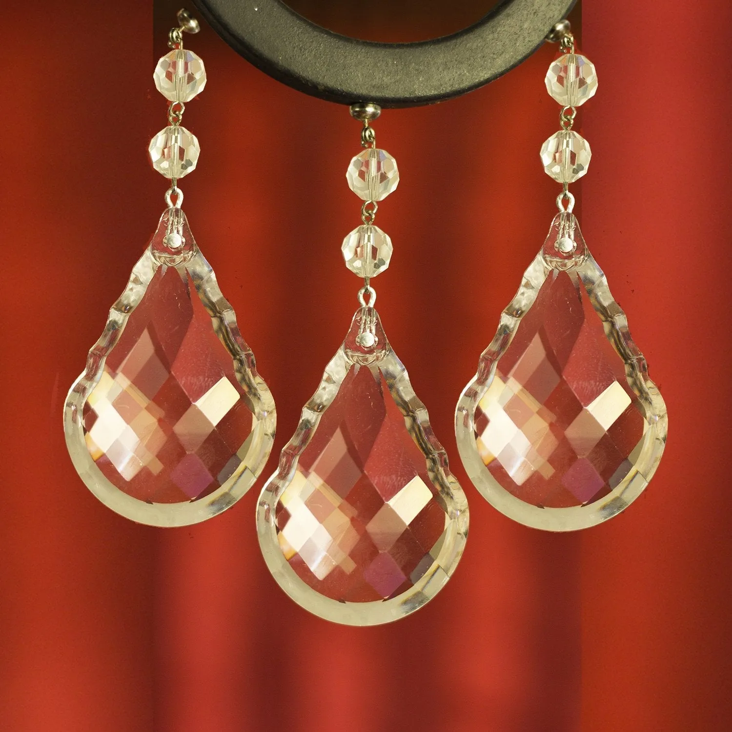 COMPLETE CHANDELIER MAKEOVER KIT - 4" Round Bottom Pendalogue - Magnetic Chandelier Crystals ( 6 Piece Kit)
