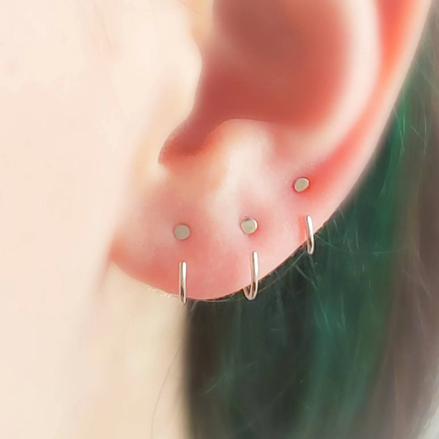 Dot Hug Hoops in 14k Gold