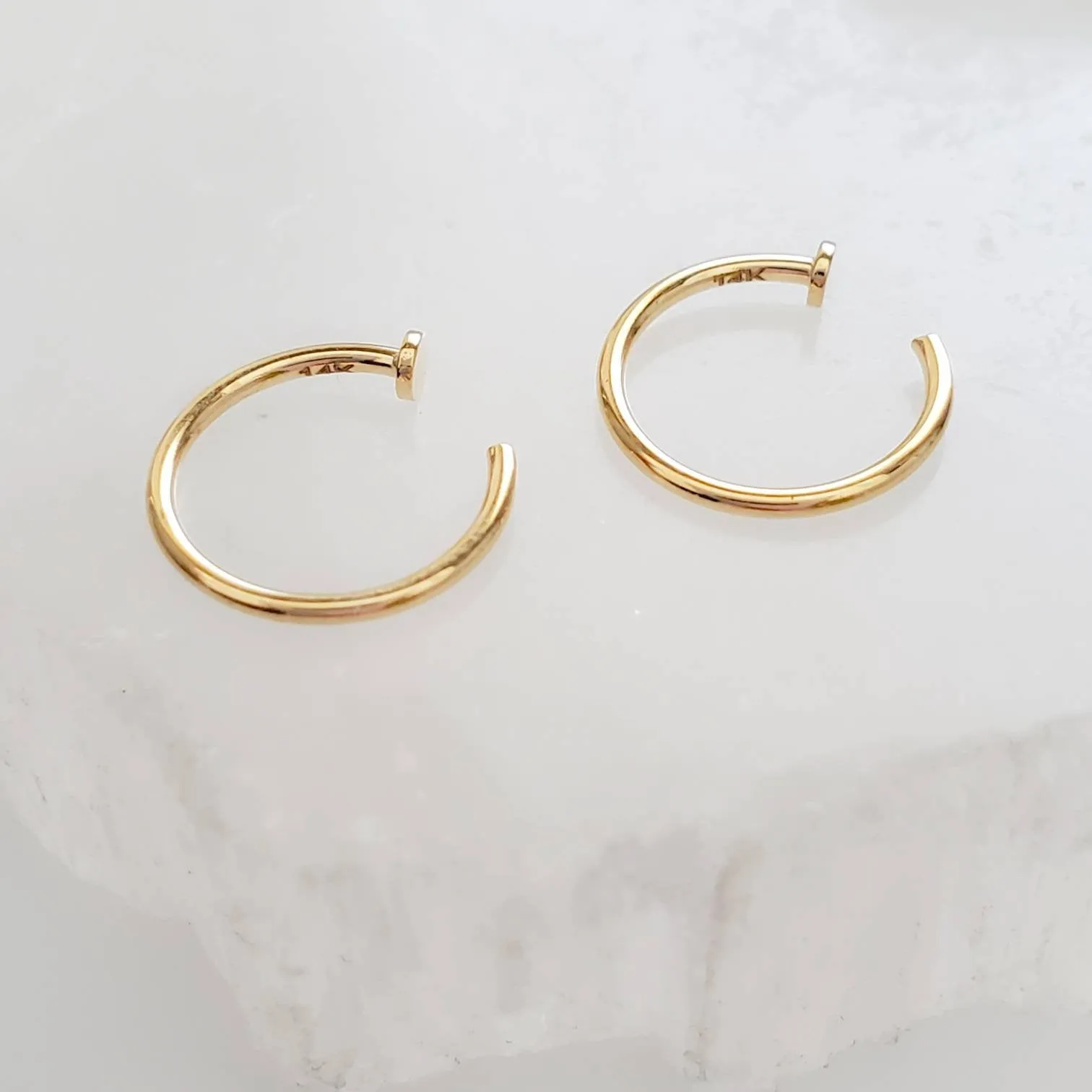Dot Hug Hoops in 14k Gold