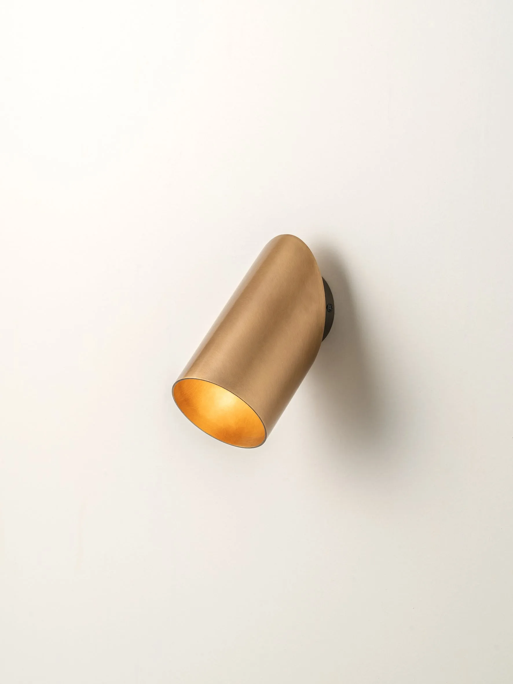 Guilla - brass angled cylinder spot light