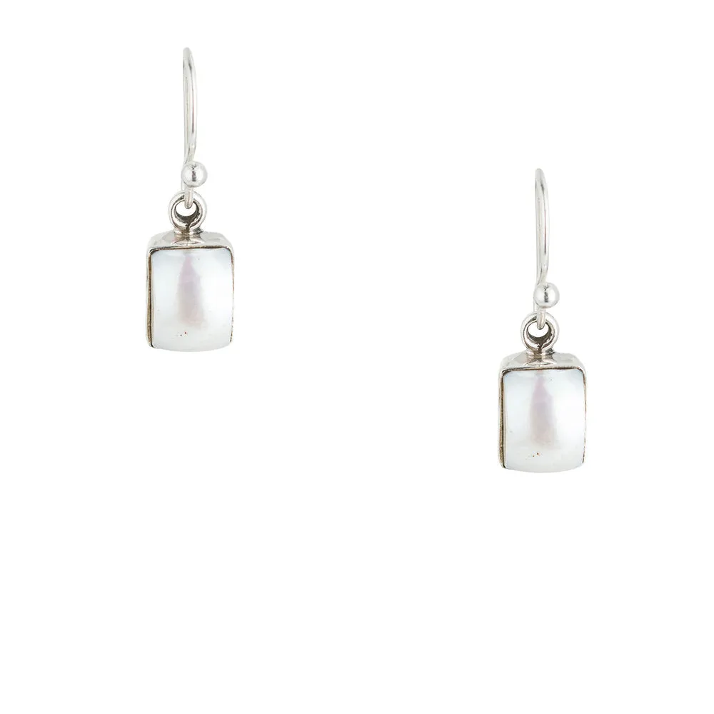 Quinn, Cultured Pearl Earrings