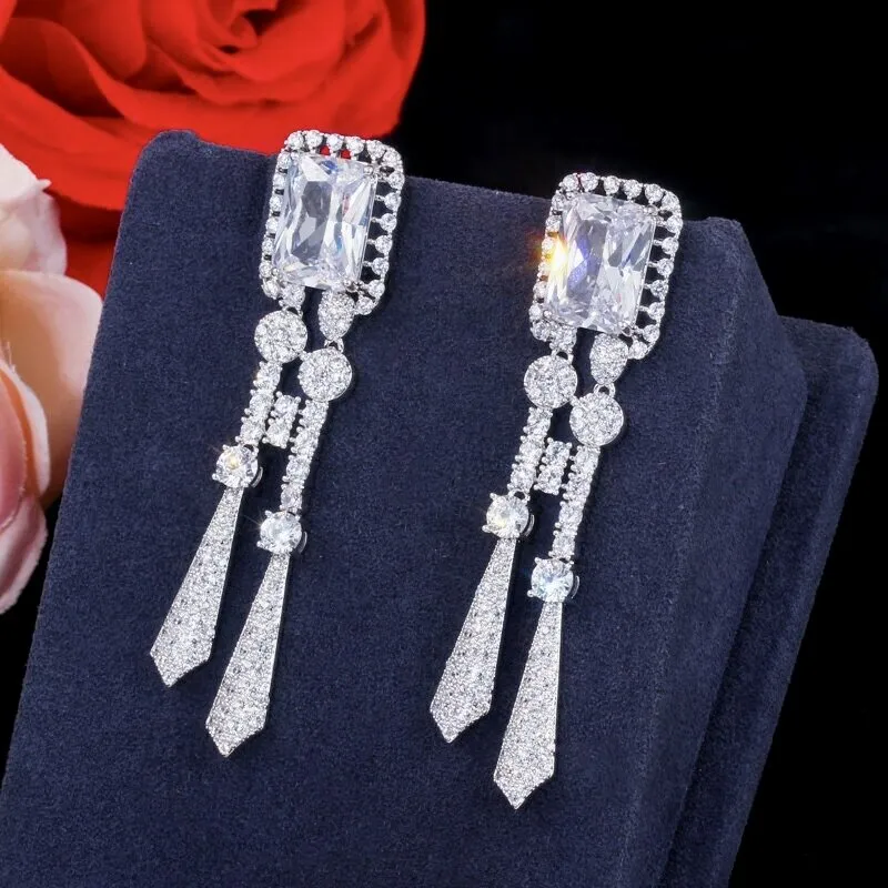 "Arissa" - Luxury Silver Cubic Zirconia Bridal Jewelry Set