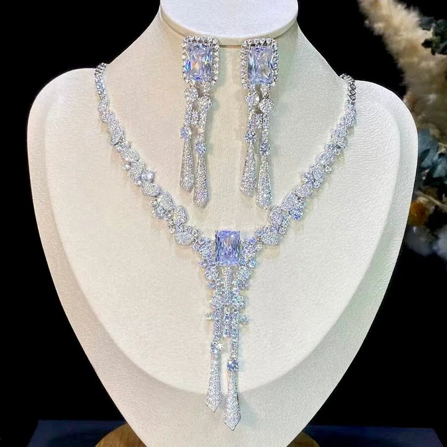 "Arissa" - Luxury Silver Cubic Zirconia Bridal Jewelry Set