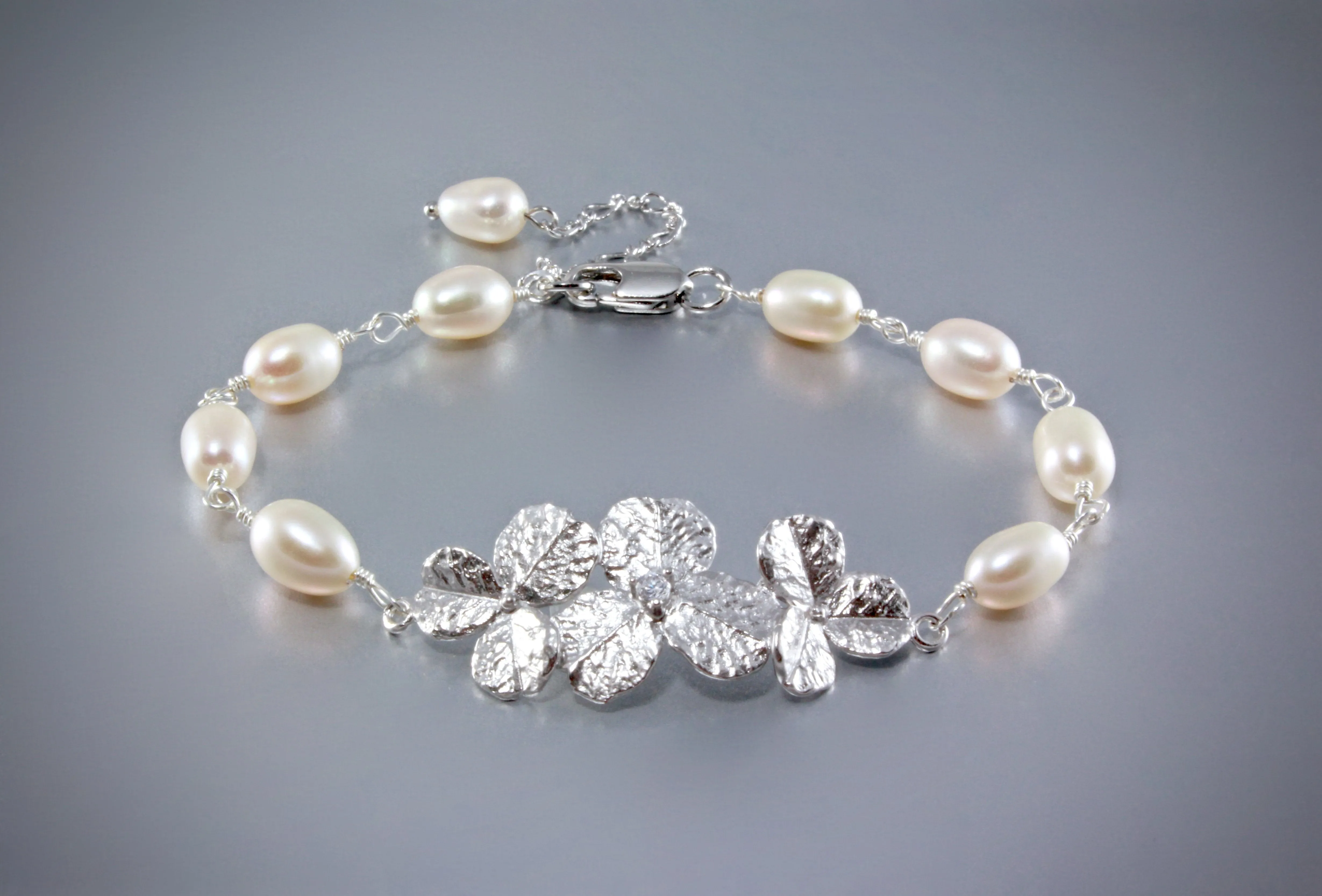 "Blush" - Pearl Bracelet and Earrings Set - Available in Yellow Gold and Silver