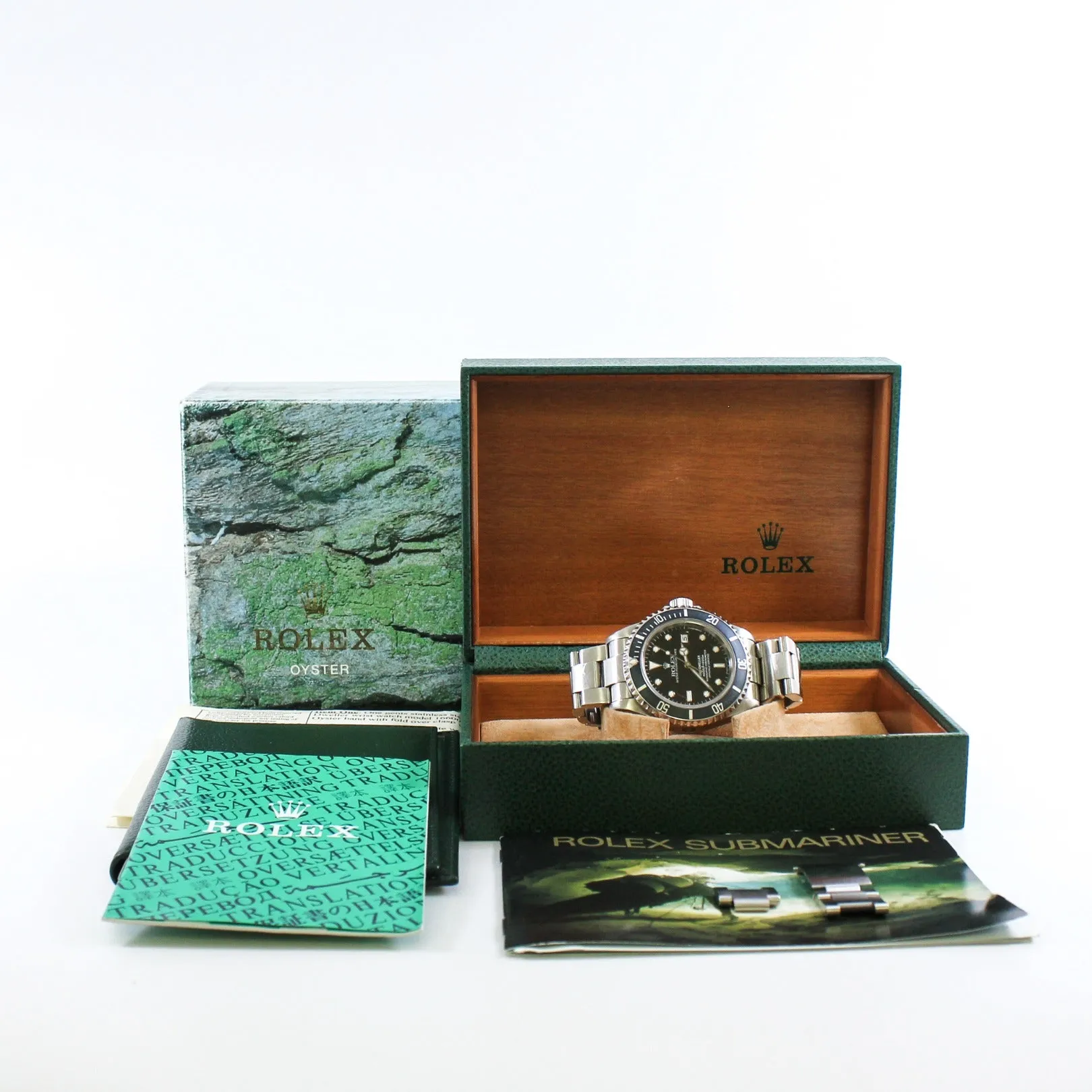 Sea-Dweller 4000 black serial no V372148
