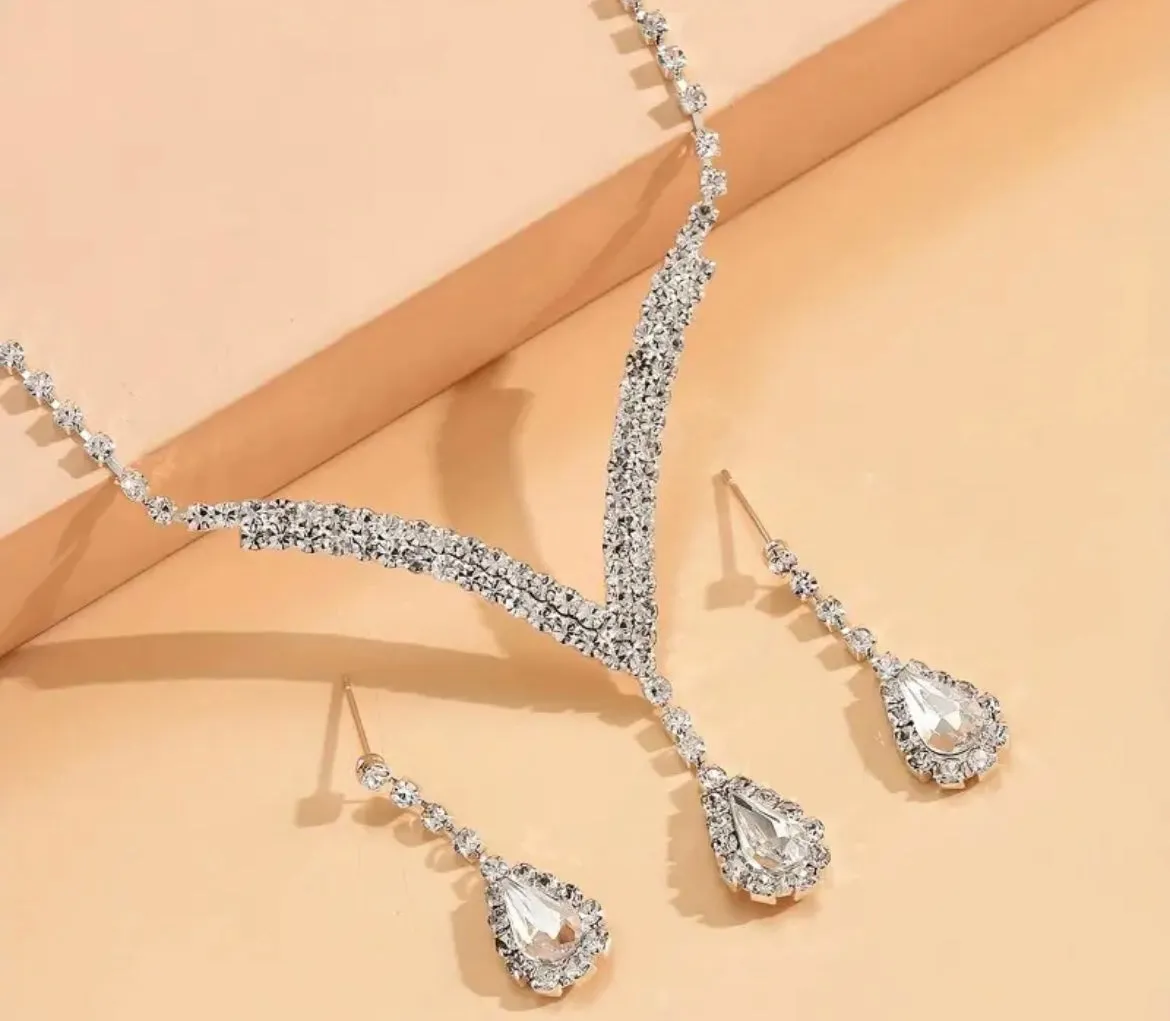Silver Crystal Elegant Bridal Necklace Set