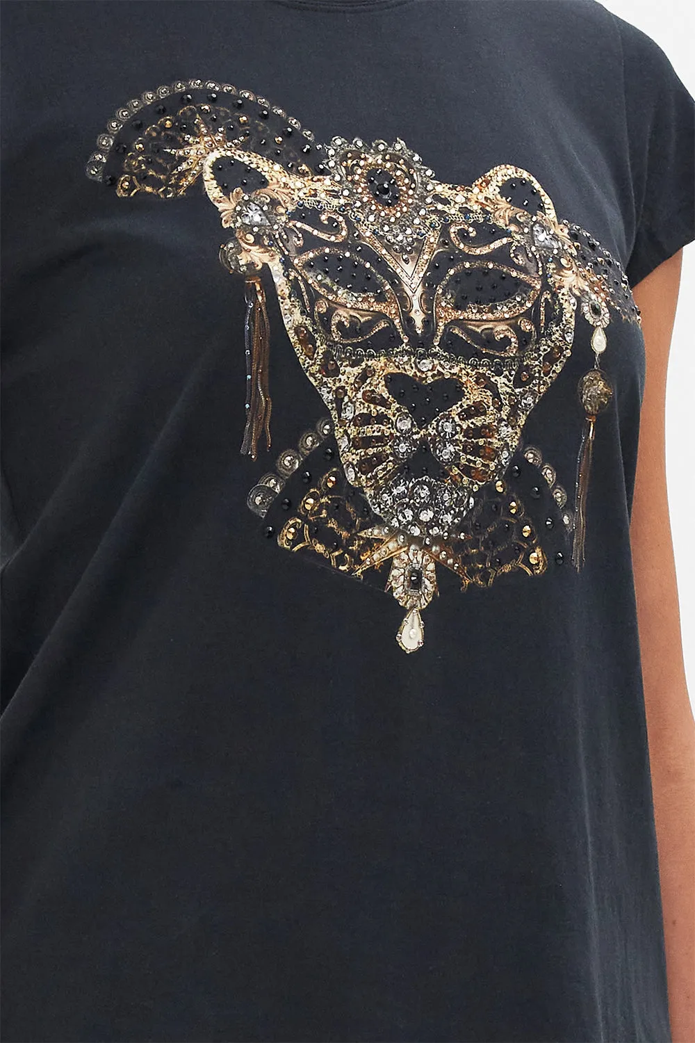 SLIM FIT ROUND NECK T-SHIRT MASKED AT MOONLIGHT