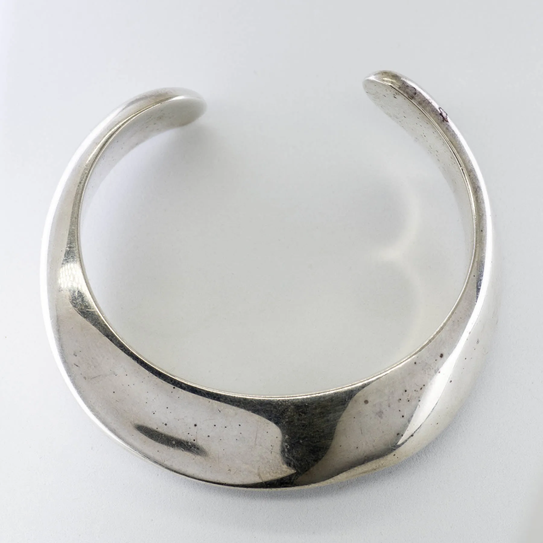 'Tiffany & Co.' Elsa Peretti® Swirl Cuff in Sterling