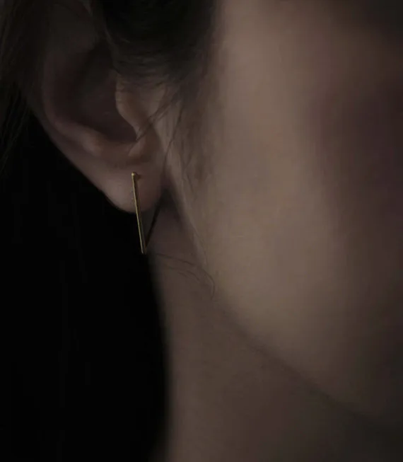 Triangle hoop earrings N°24 in silver or gold