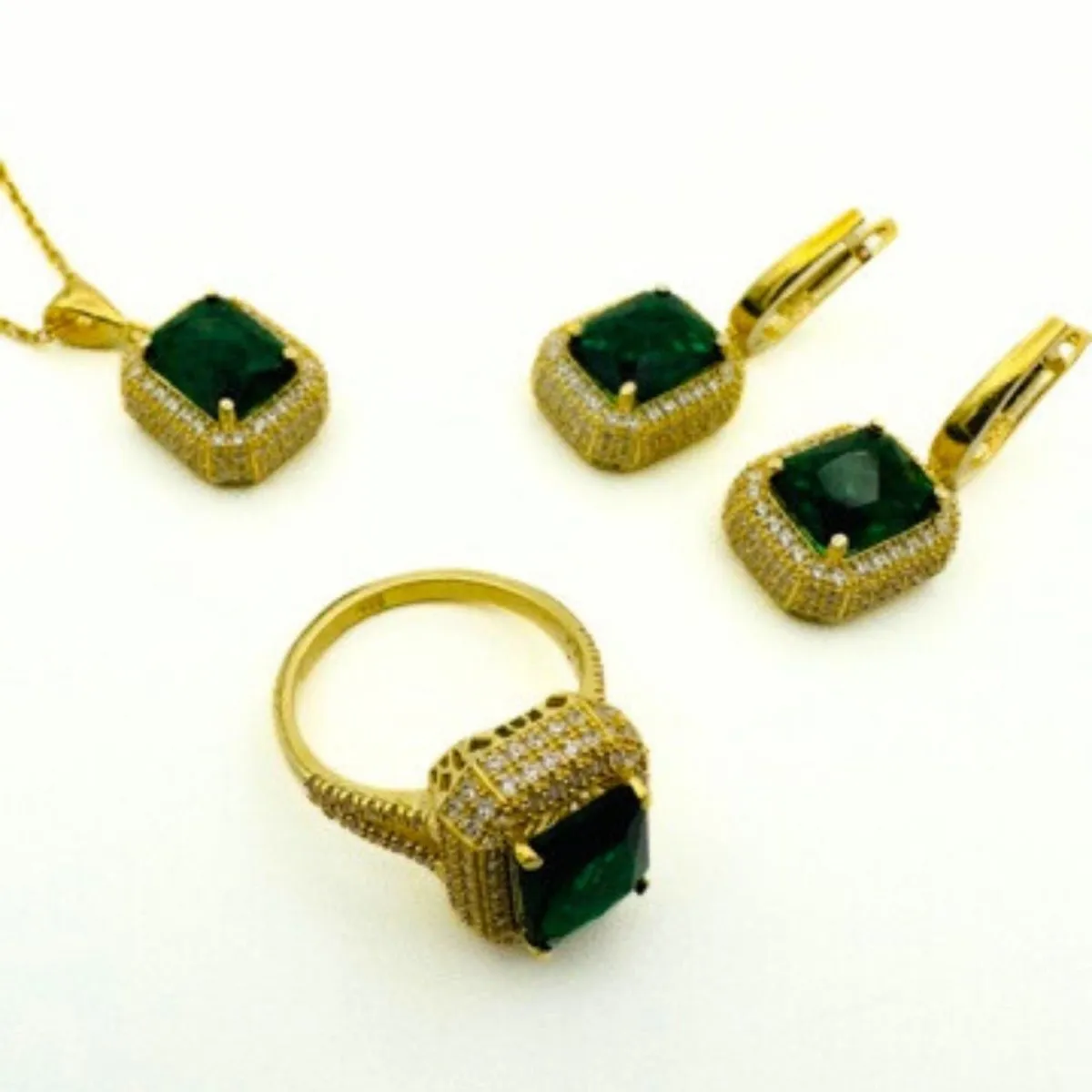 Women's Emerald Stone Silver Jewelry Set