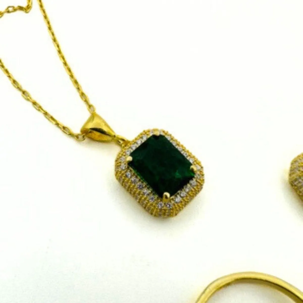 Women's Emerald Stone Silver Jewelry Set