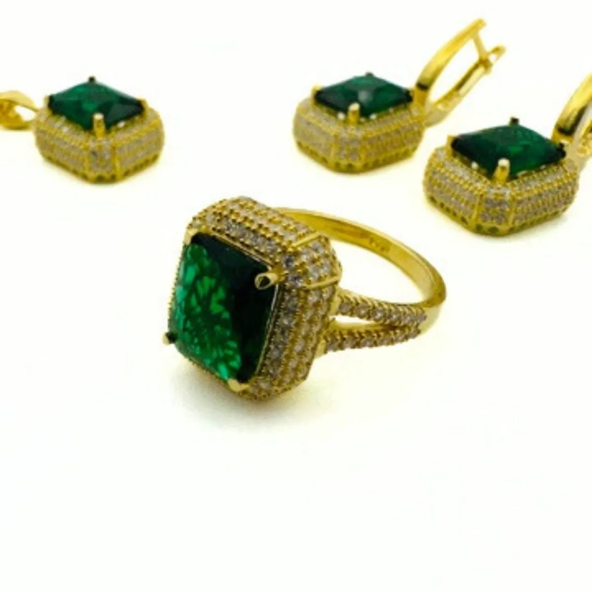 Women's Emerald Stone Silver Jewelry Set