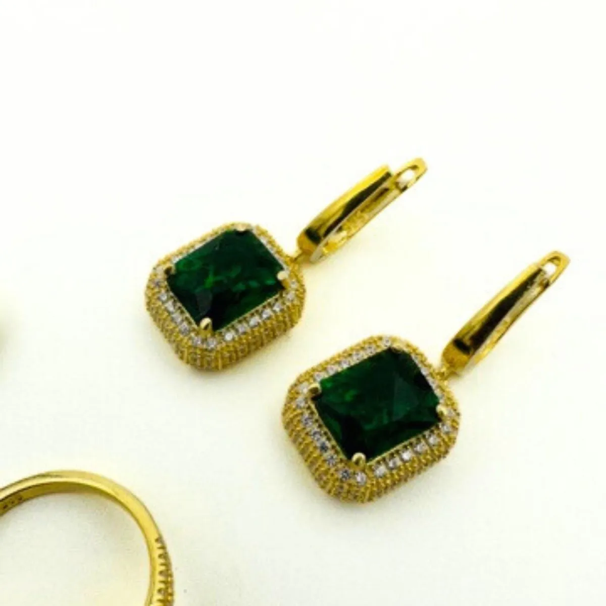 Women's Emerald Stone Silver Jewelry Set